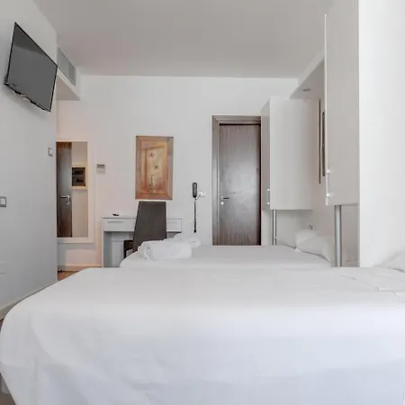 Nauticus Ugento Торре-Сан-Джованни-Удженто