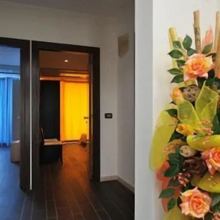 Nauticus Ugento Гостевой дом Торре-Сан-Джованни-Удженто