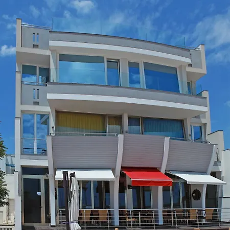 Nauticus Ugento 4* 토레 산 지오반니 우겐토